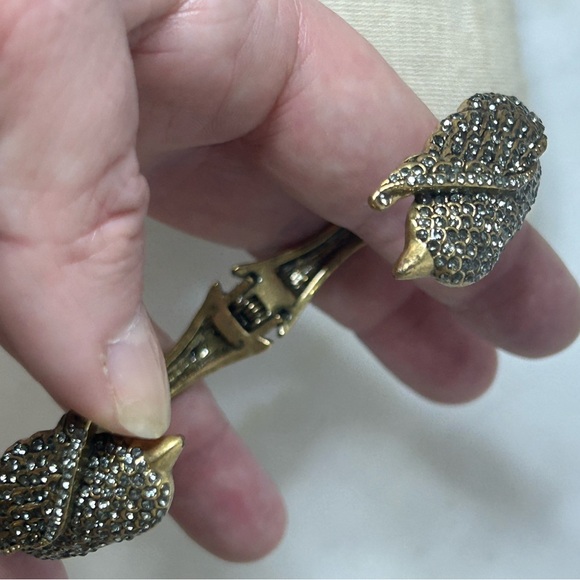 Stella & Dot Hinged Bangle - “Lark Bird Bangle” - like new/display only - Picture 2 of 4